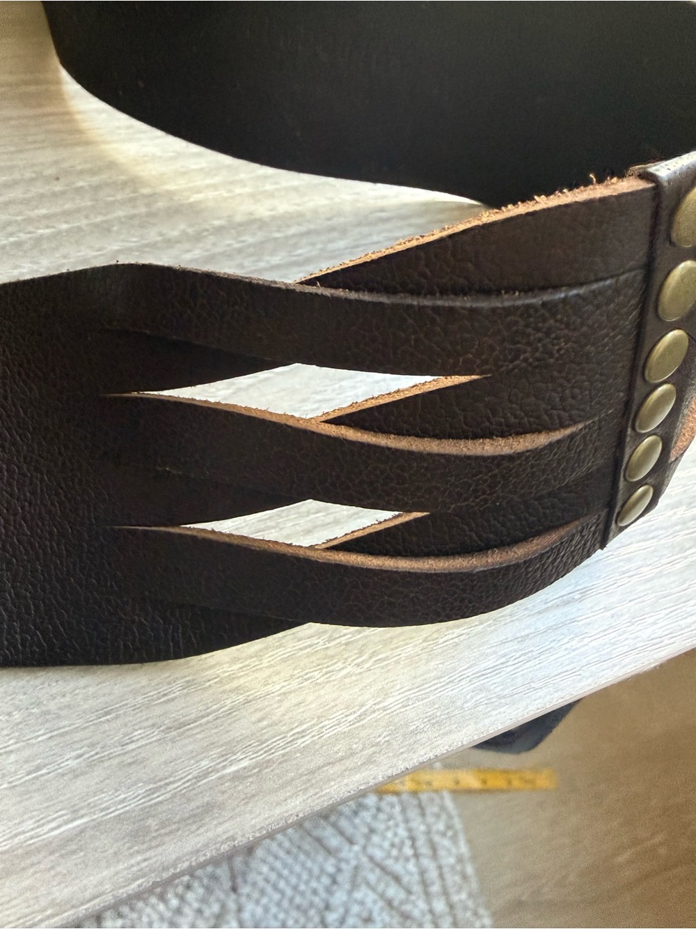 Brown Leather Belt with Brass Curved Buckle Cutout Design Linea Pelle - Picture 16 of 16
